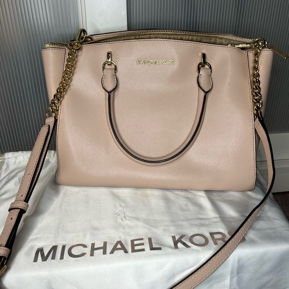 Michael Kors Purse & Matching Wallet - Picture 5 of 12